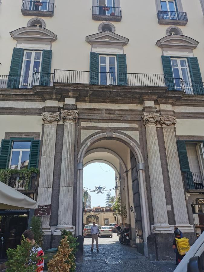 דירות Napoli Centro Chiaia מראה חיצוני תמונה